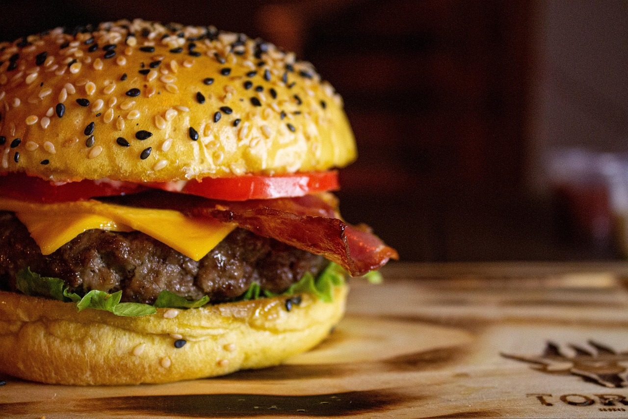 hamburger, food, snack, cheeseburger, hamburger, hamburger, cheeseburger, cheeseburger, cheeseburger, cheeseburger, cheeseburger